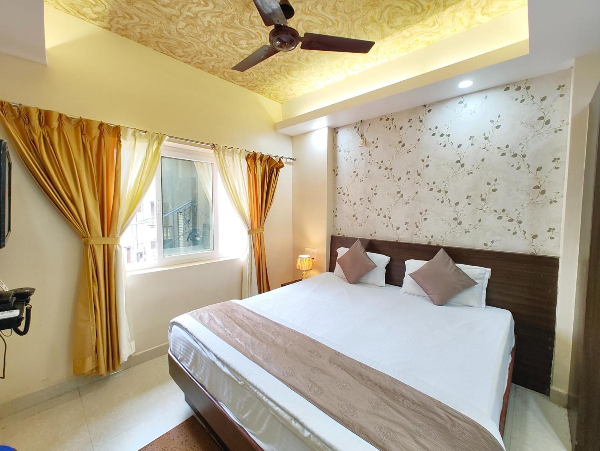 "Hotel Aradhya Puri"- Luxur- Room With Sea-View - Prime Location With Parking Facilities - Best Hotel In Puri Ngoại thất bức ảnh