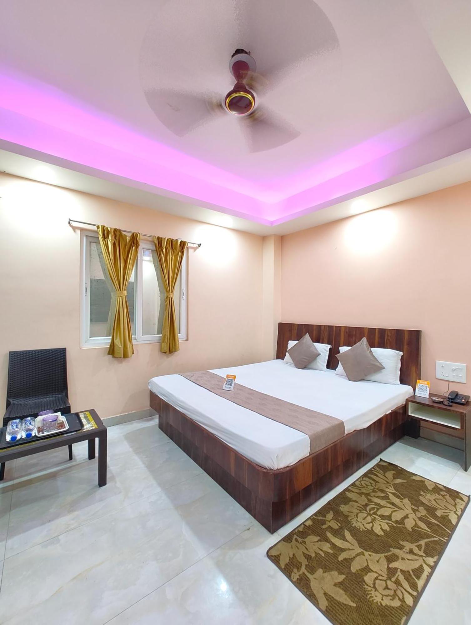 "Hotel Aradhya Puri"- Luxur- Room With Sea-View - Prime Location With Parking Facilities - Best Hotel In Puri Ngoại thất bức ảnh