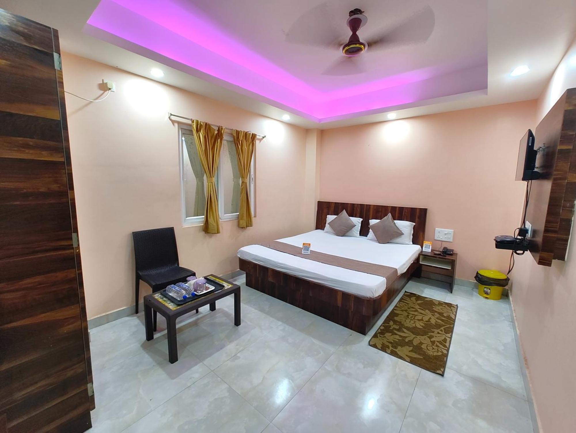 "Hotel Aradhya Puri"- Luxur- Room With Sea-View - Prime Location With Parking Facilities - Best Hotel In Puri Ngoại thất bức ảnh