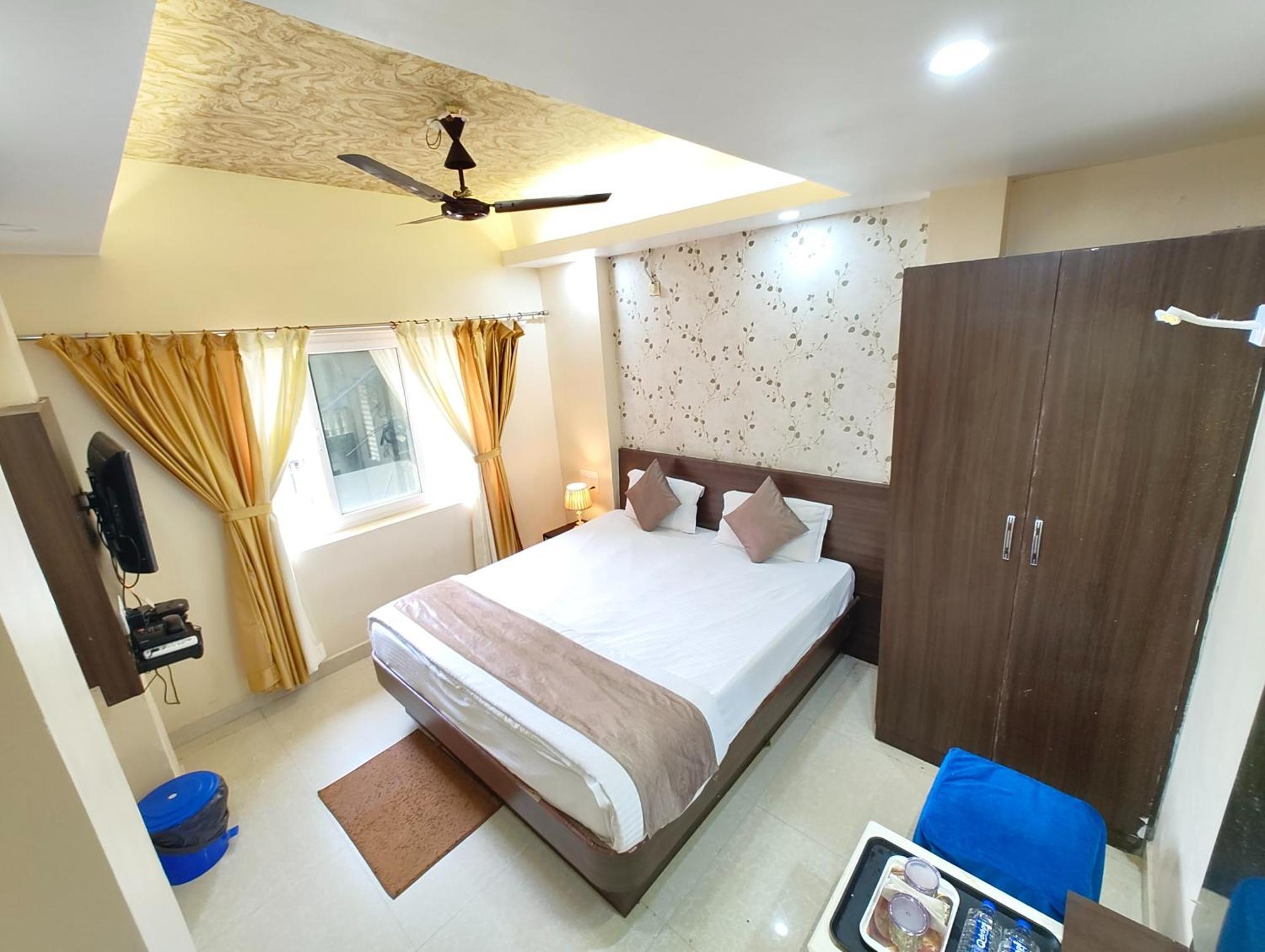 "Hotel Aradhya Puri"- Luxur- Room With Sea-View - Prime Location With Parking Facilities - Best Hotel In Puri Ngoại thất bức ảnh