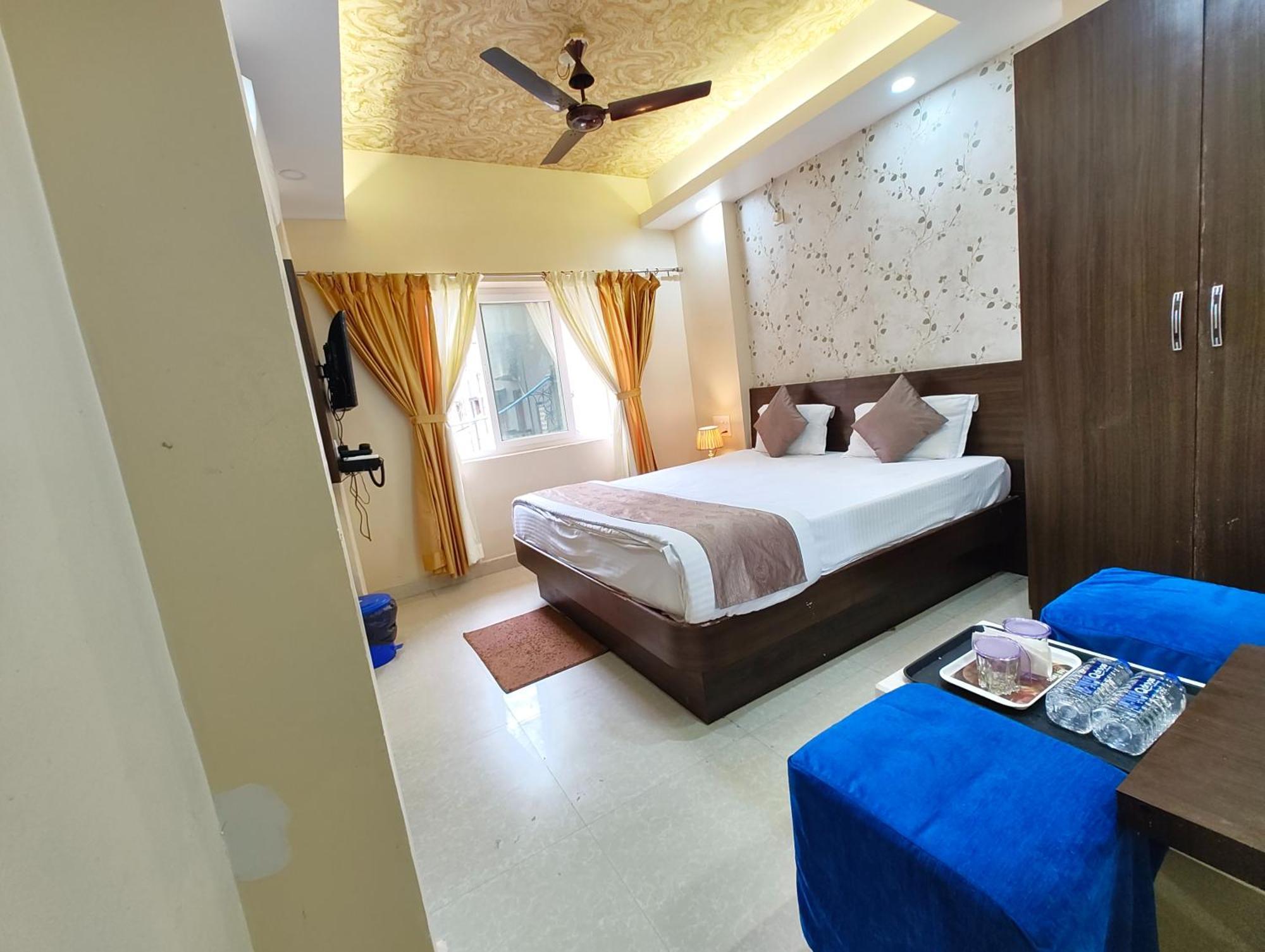 "Hotel Aradhya Puri"- Luxur- Room With Sea-View - Prime Location With Parking Facilities - Best Hotel In Puri Ngoại thất bức ảnh